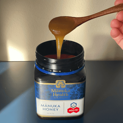ملعقة عسل خشبية